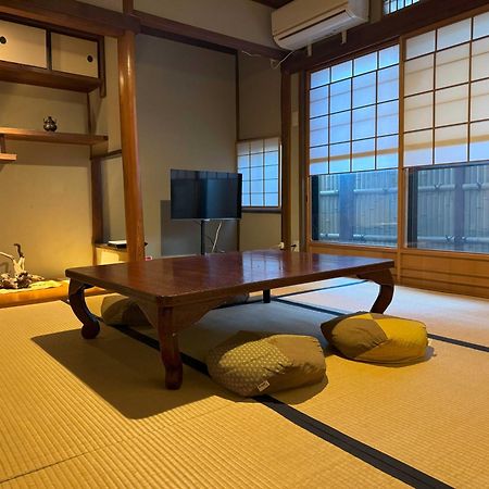 Our Turn Machiya Inn เกียวโต ภายนอก รูปภาพ